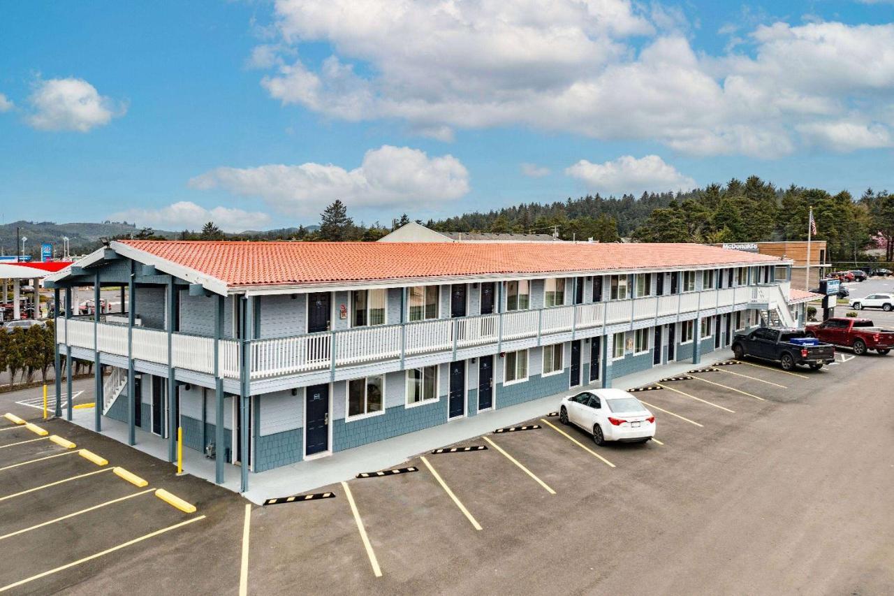 Travelodge By Wyndham Newport Exterior foto
